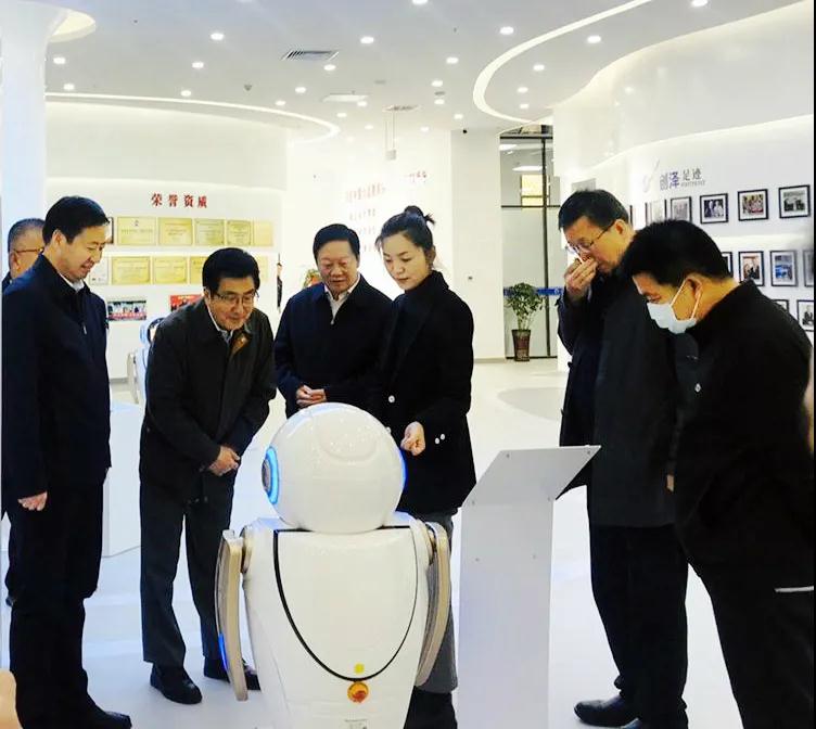 ���Cʡί��ӛ���I�턓�ɼ��F���C��˾�{��